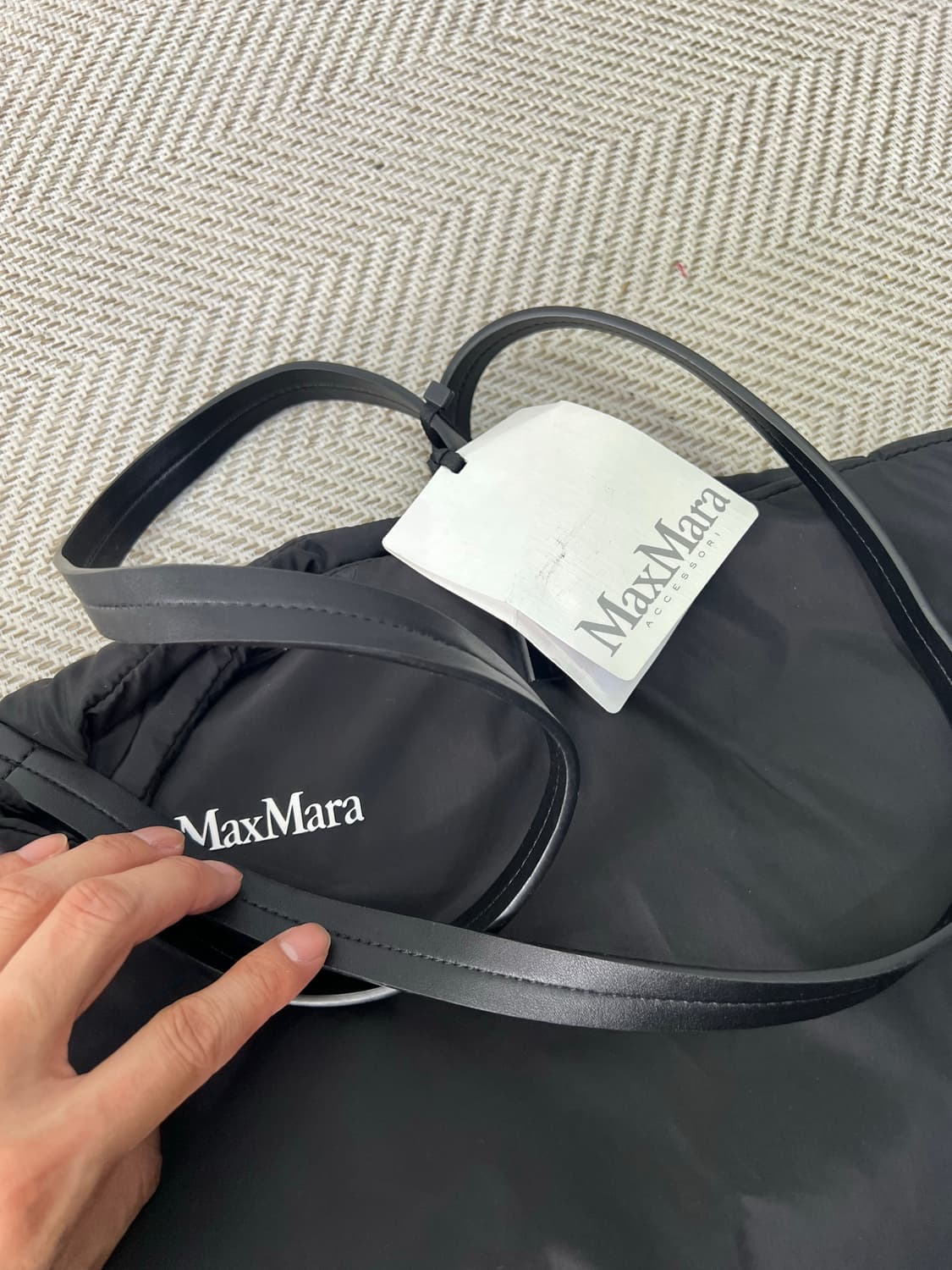 새제품) 막스마라 정품 나일론 쇼퍼백 상품이미지5