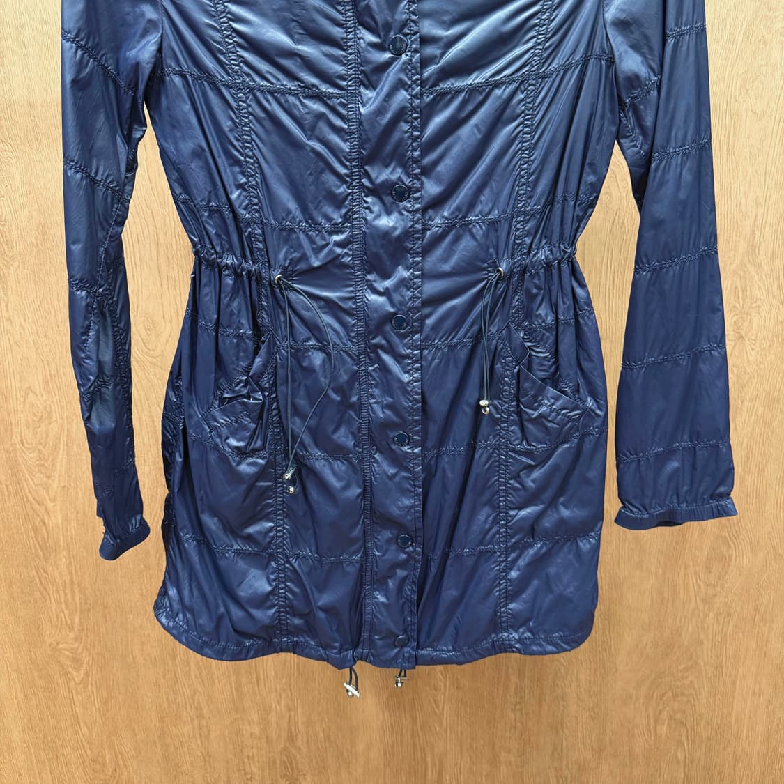 아르마니 진스 롱 후드 자켓 드로우 스트링 로고 장식 디테일 네이비 상품이미지5