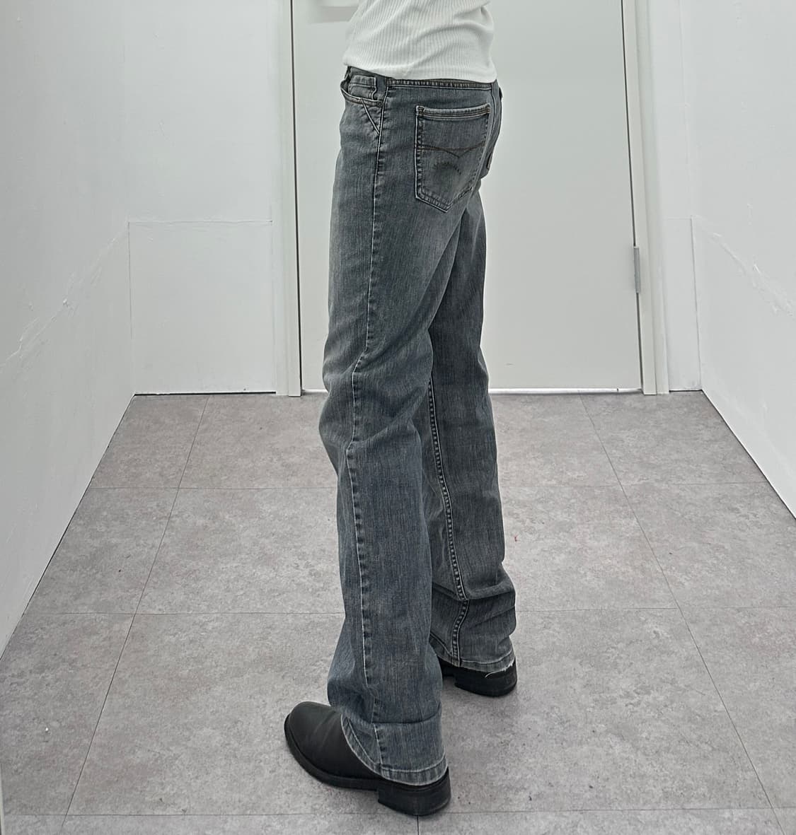 Vintage faded gray denim jeans 상품이미지3