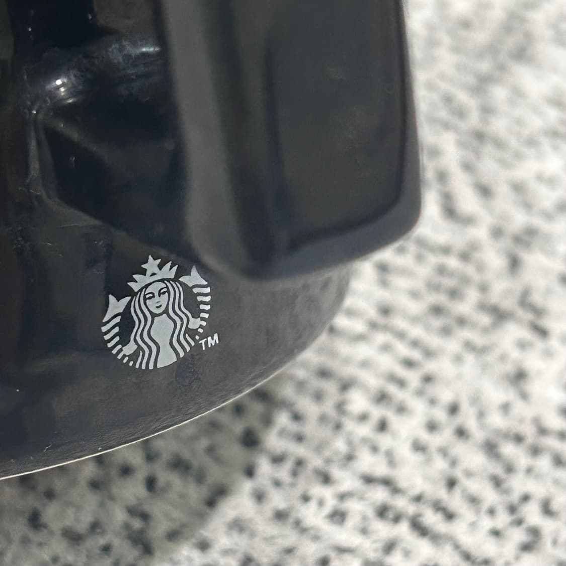 프라그먼트 x 스타벅스 머그컵 상품이미지3