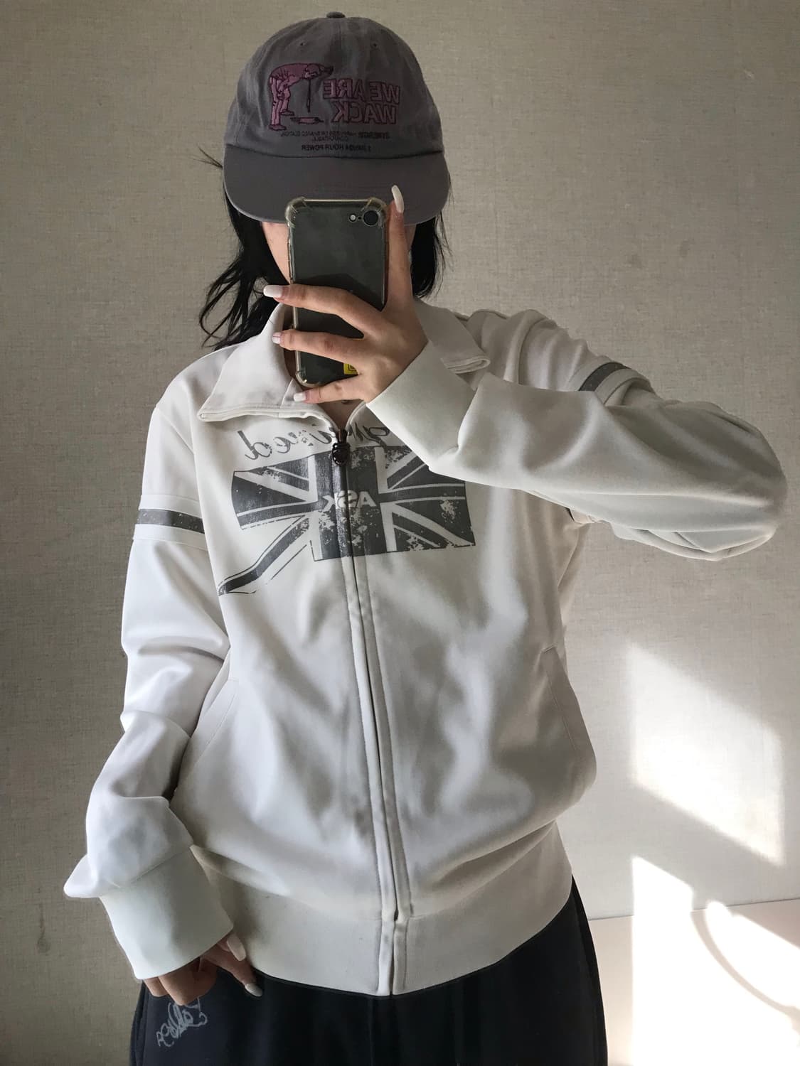 에스크 잉글랜드 화이트 실버 집업 상품이미지1