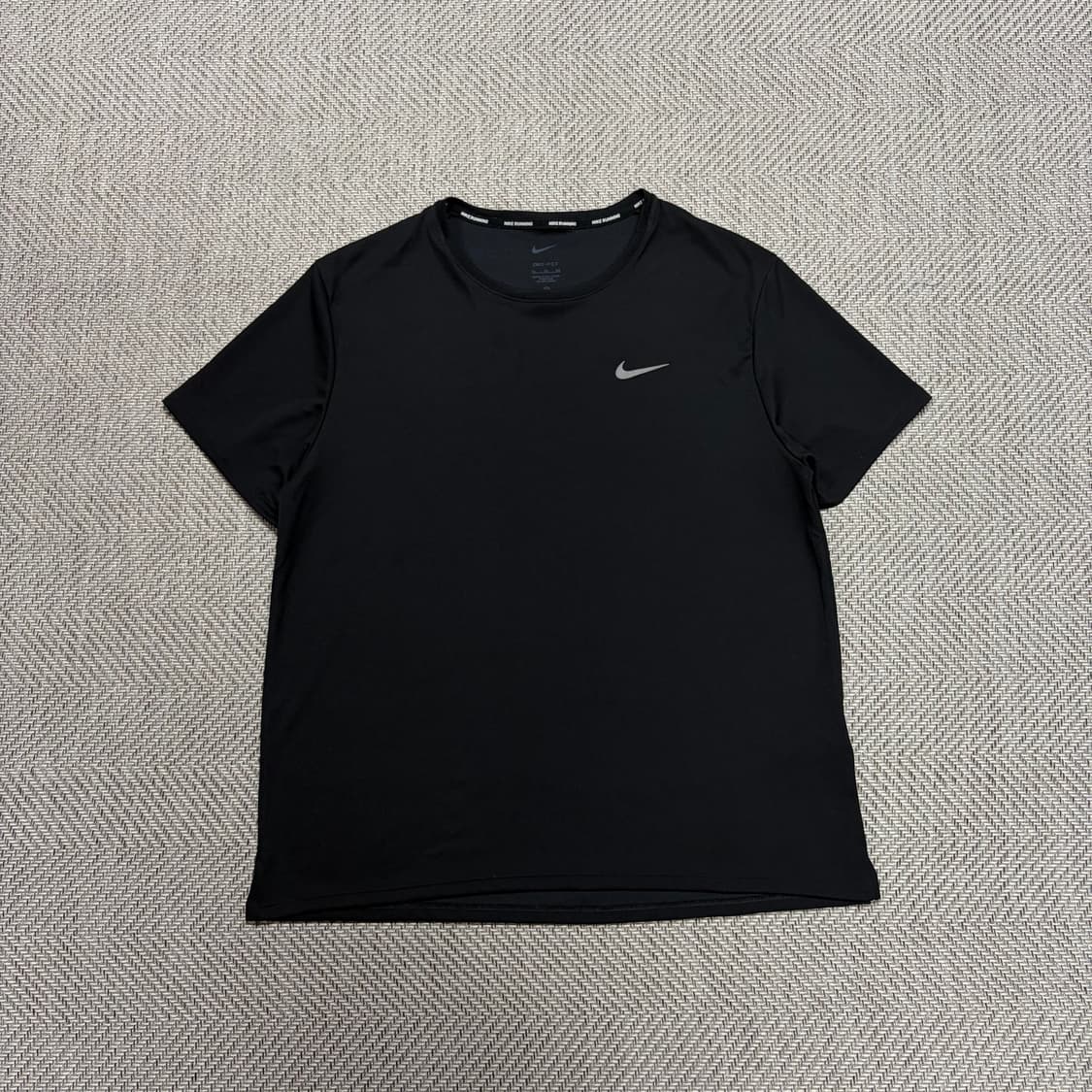 (XL)나이키 런닝 져지메쉬 반팔티 상품이미지1
