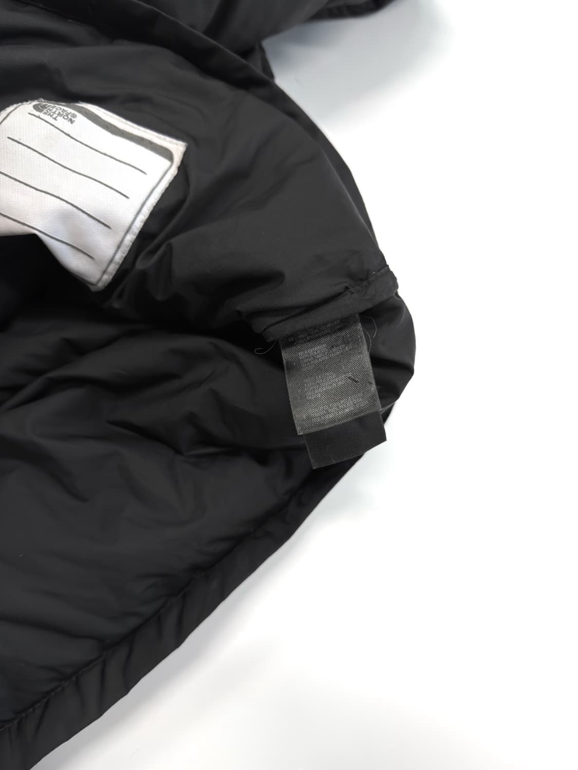 노스페이스 600 필파워 센터로고 경량패딩 구스다운 상품이미지5