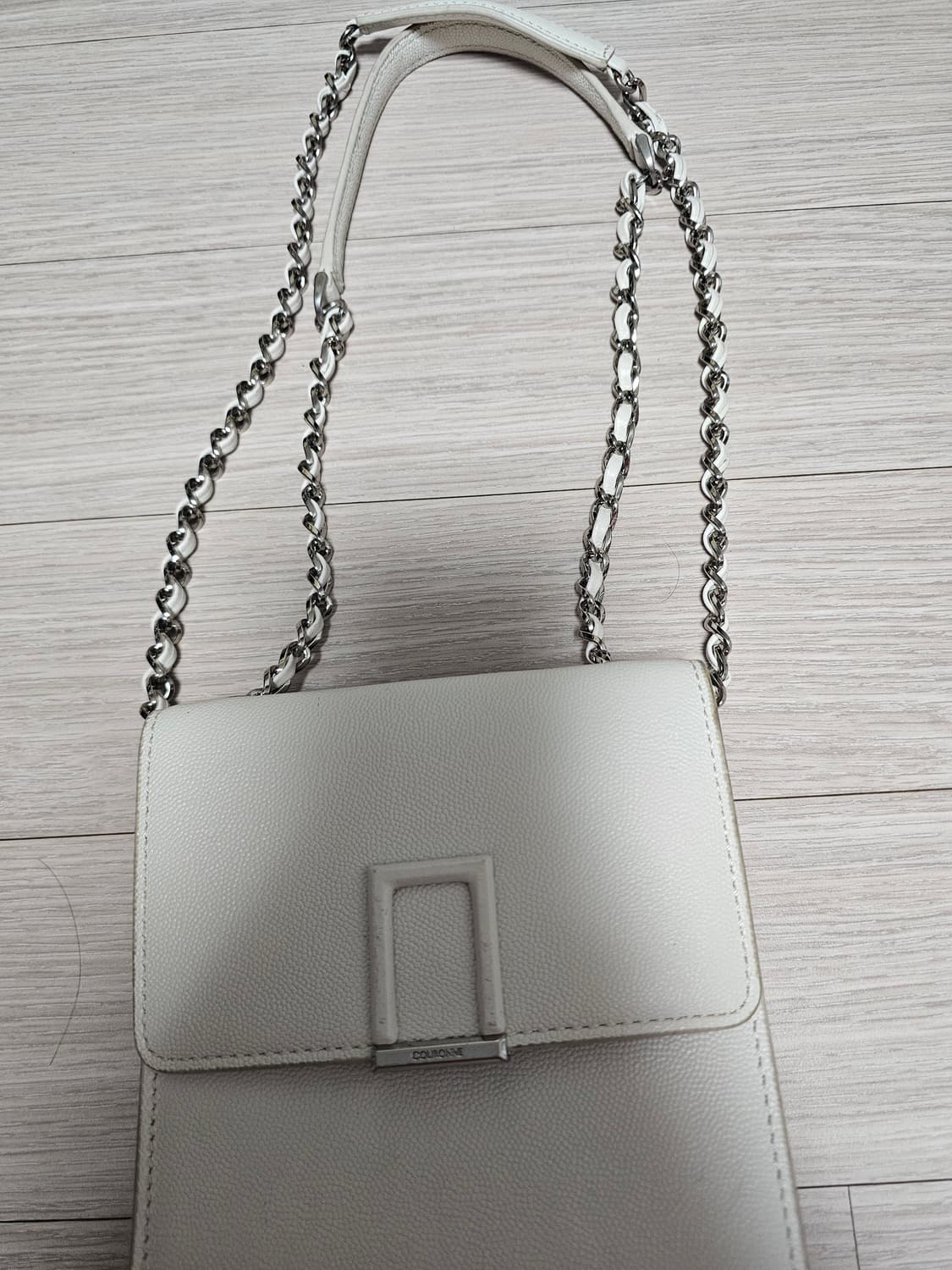 쿠론 화이트 체인 숄더백 상품이미지6