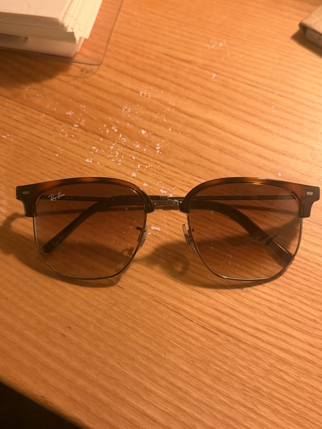 레이벤 NEW CLUBMASTER RB4416(F) 710/51 상품이미지1