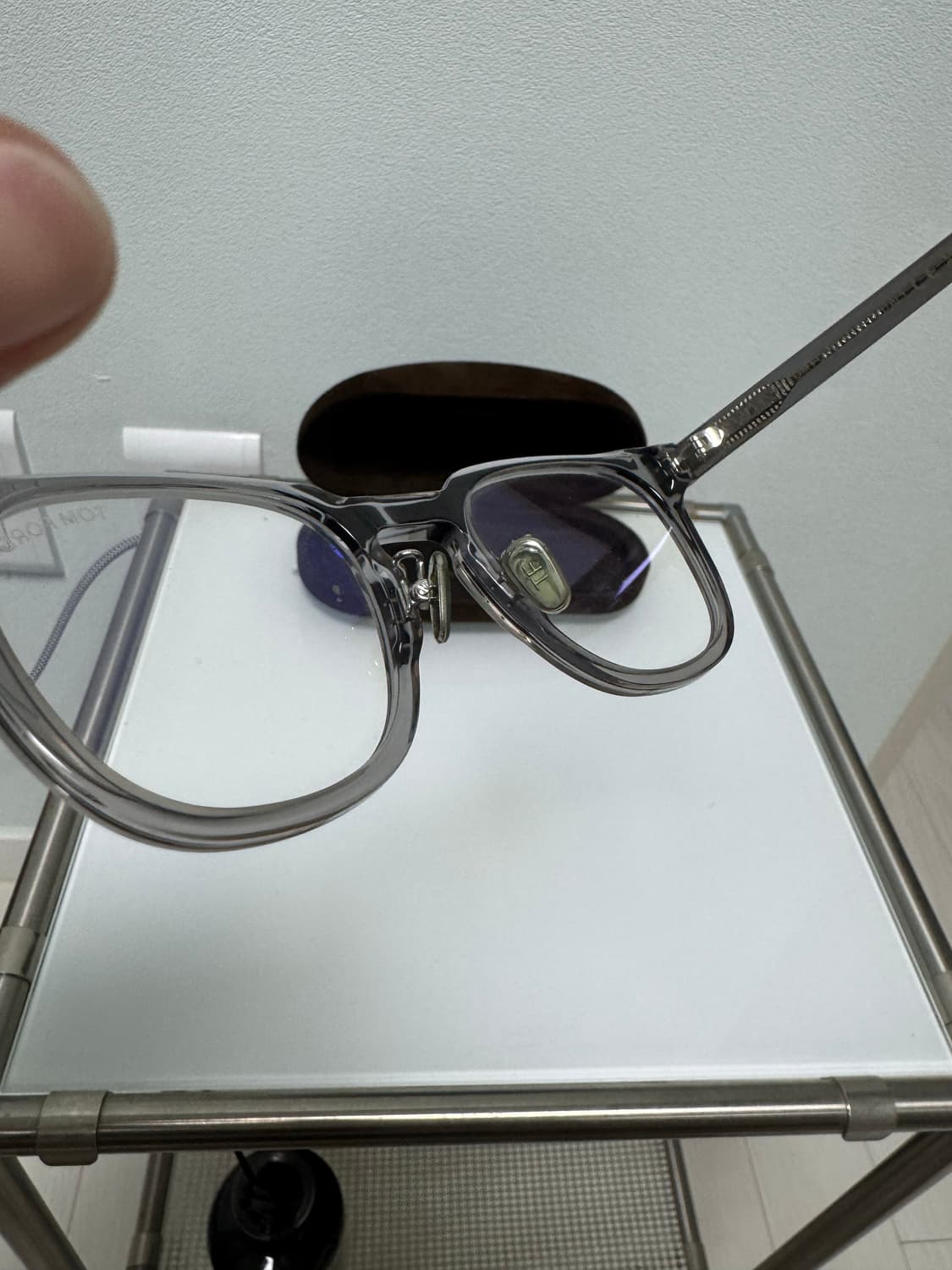 톰포드 TF-5922 투명그레이 안경 상품이미지3