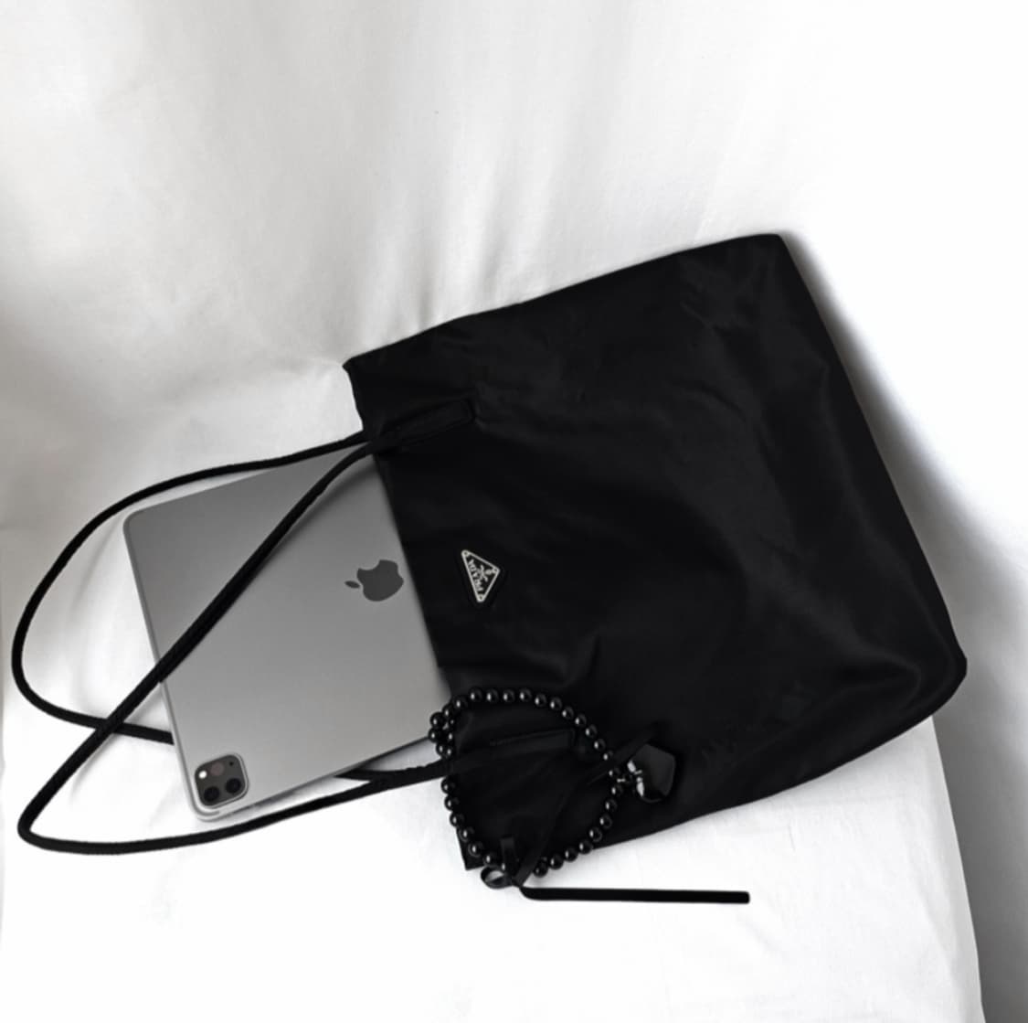 [정품 PRADA] 프라다 포코노 나일론 쇼퍼백 숄더백 상품이미지1