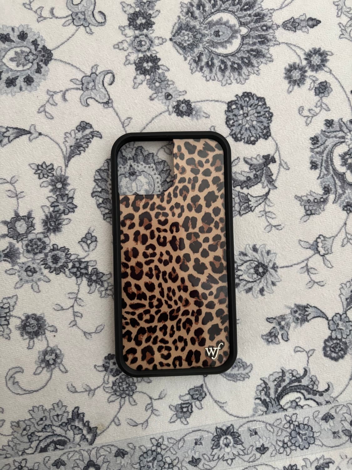 아이폰 15 와일드플라워 케이스 상품이미지1