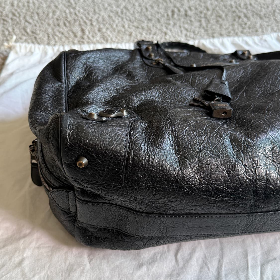 발렌시아가 시티 모터백 라지 상품이미지5