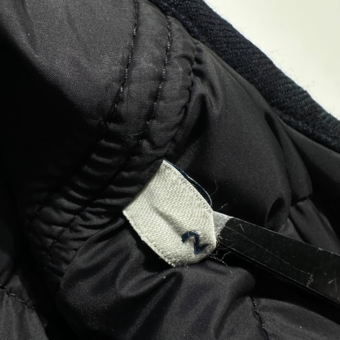 (매장판) 몽클레어 블랙와치 울 체크 구스다운 퀼팅 패딩 자켓 상품이미지6