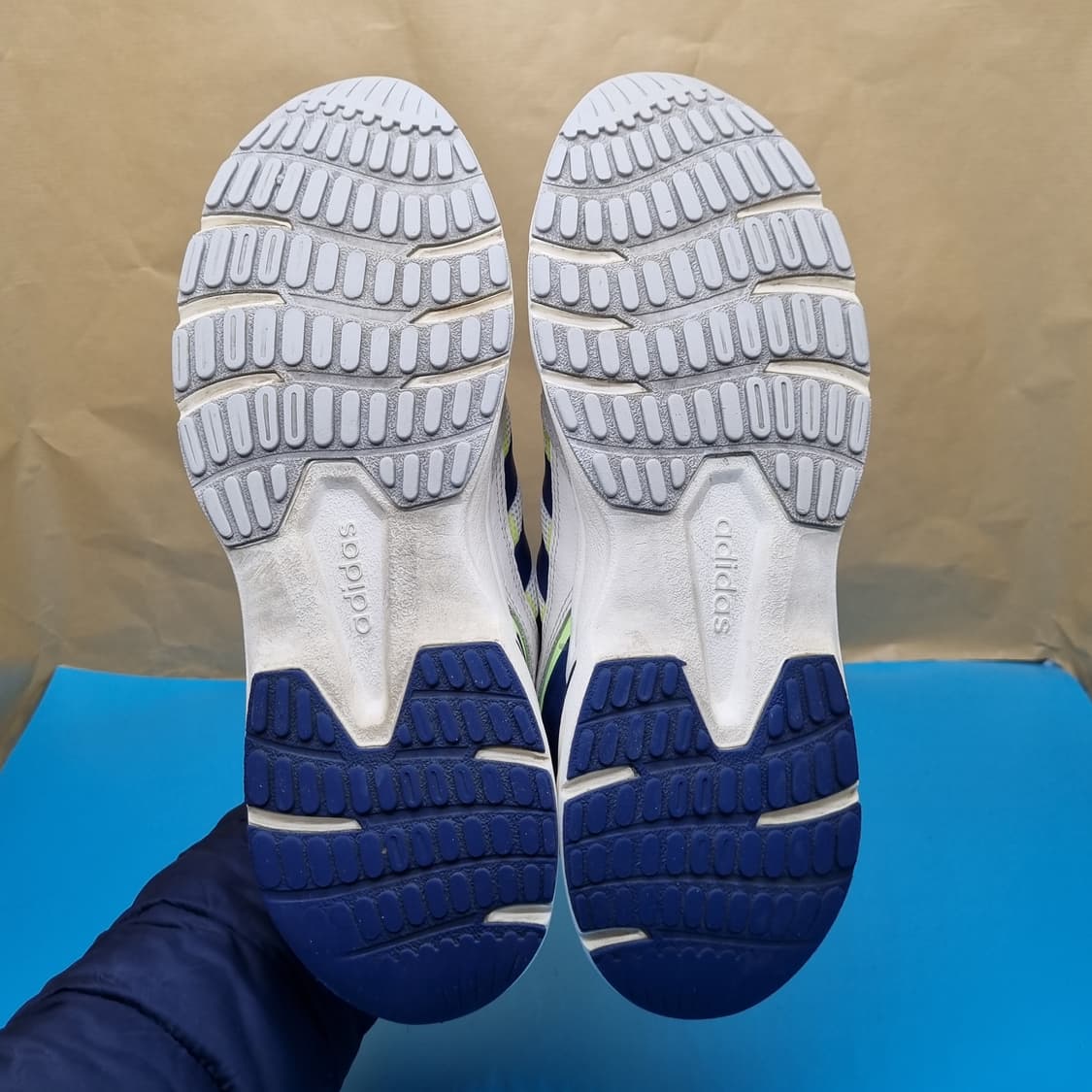 아디다스 90s 발라션 남성운동화270  상품이미지3