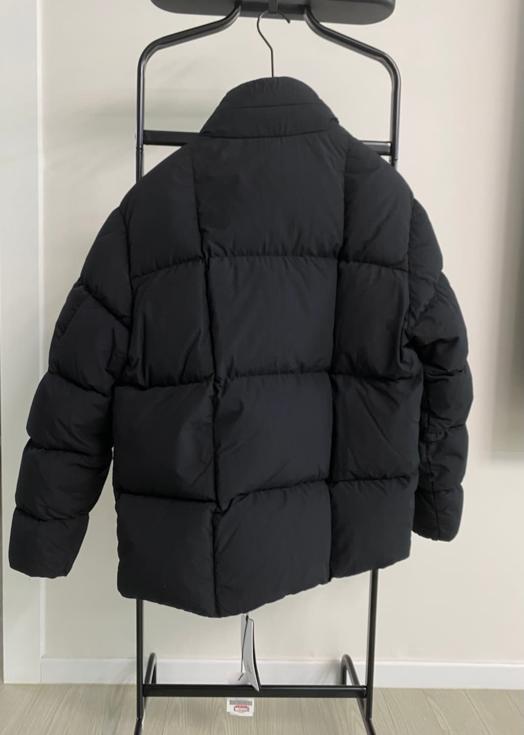 cp컴퍼니 24fw 블랙 패딩 M 상품이미지7