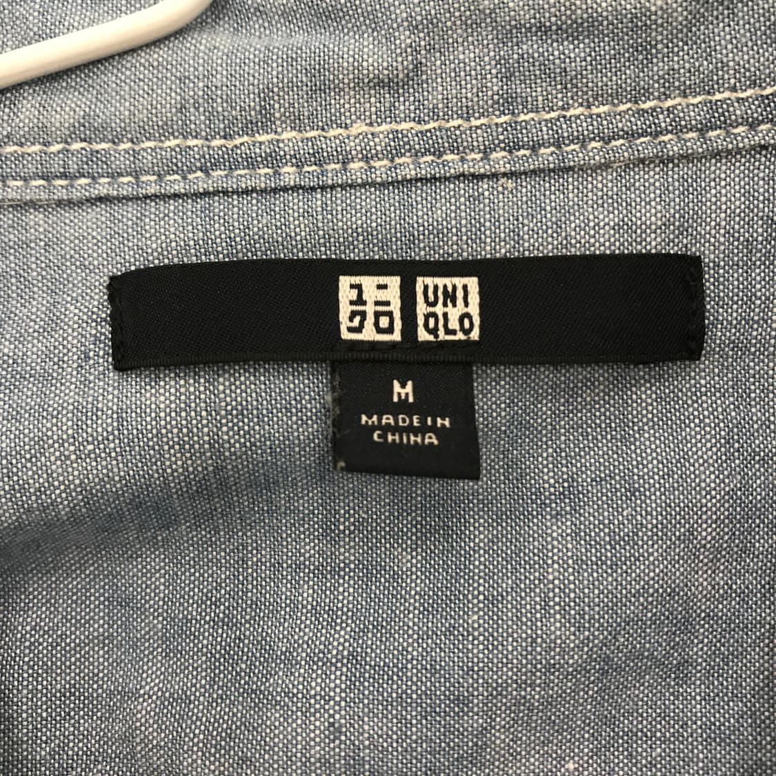 유니클로 샴브레이 셔츠 라이트블루 [M] 상품이미지5