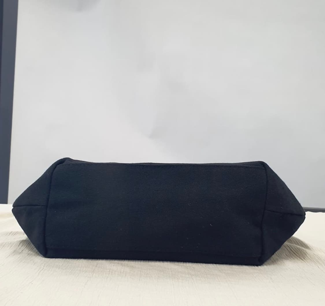 입생로랑 골드자수 에코백 노벨티가방 상품이미지5