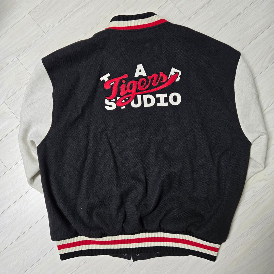 기아타이거즈 아이앱 스타디움 자켓 상품이미지4