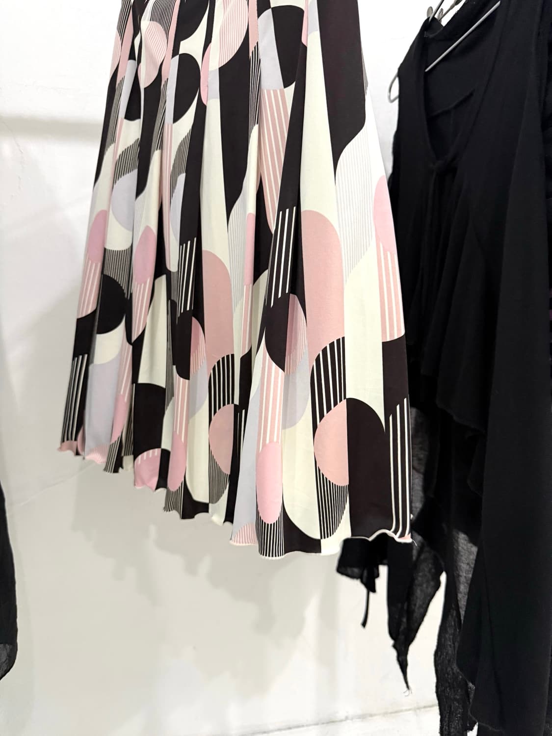 Abstract Geometric Flare Midi Skirt 상품이미지7
