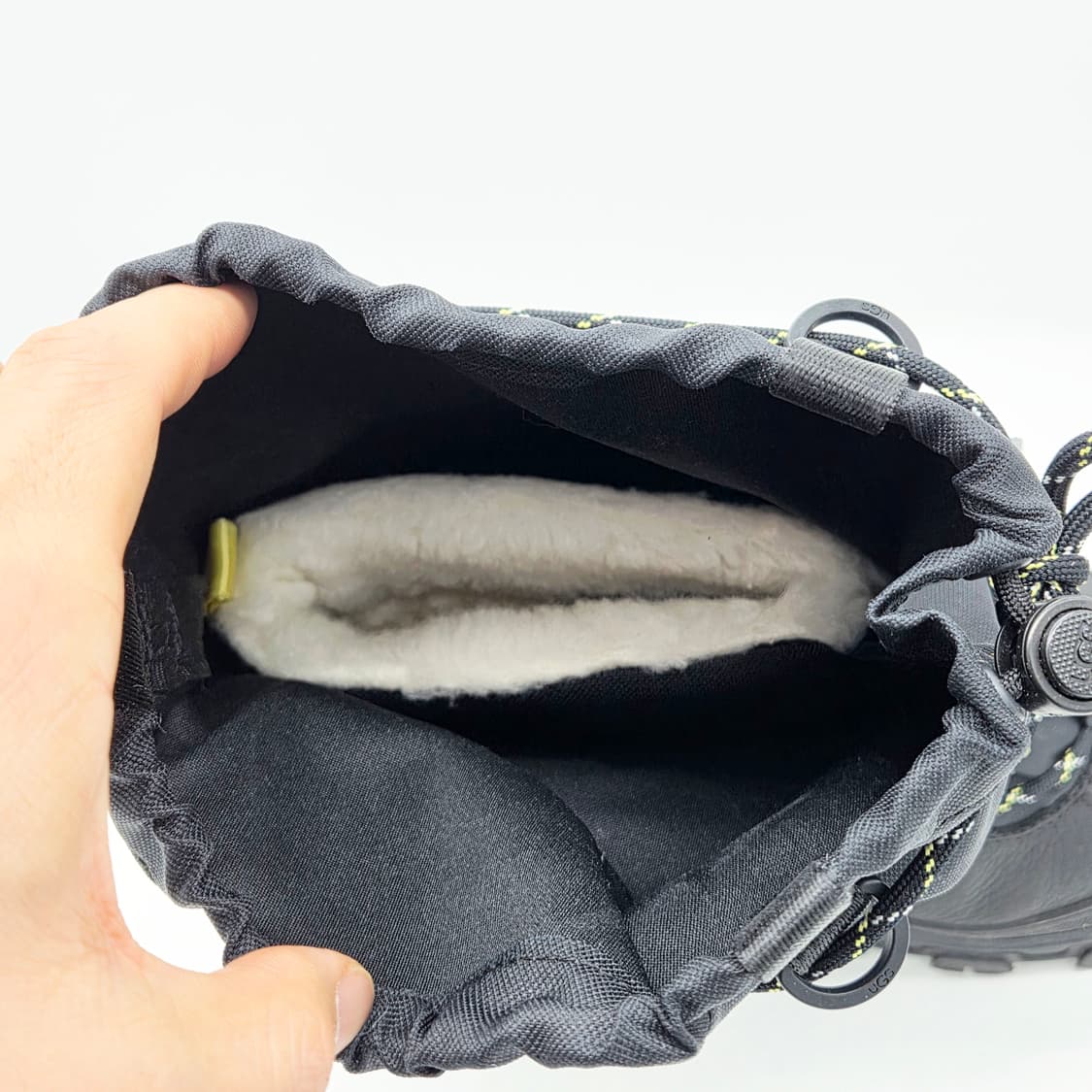 어그 메트로 피크 블랙 (250) 상품이미지4