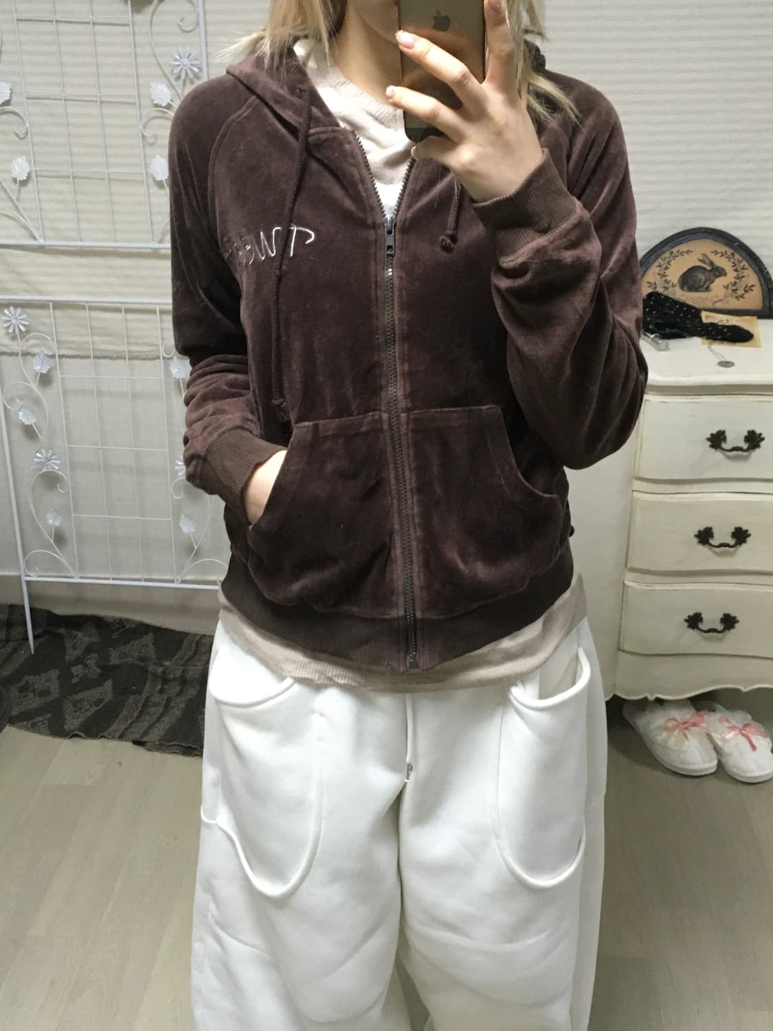 jpn vintage 트위티 벨루아 후드 집업 상품이미지2