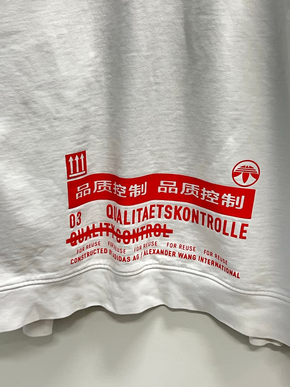 아디다스 X 알렉산더왕 맨투맨 상품이미지8