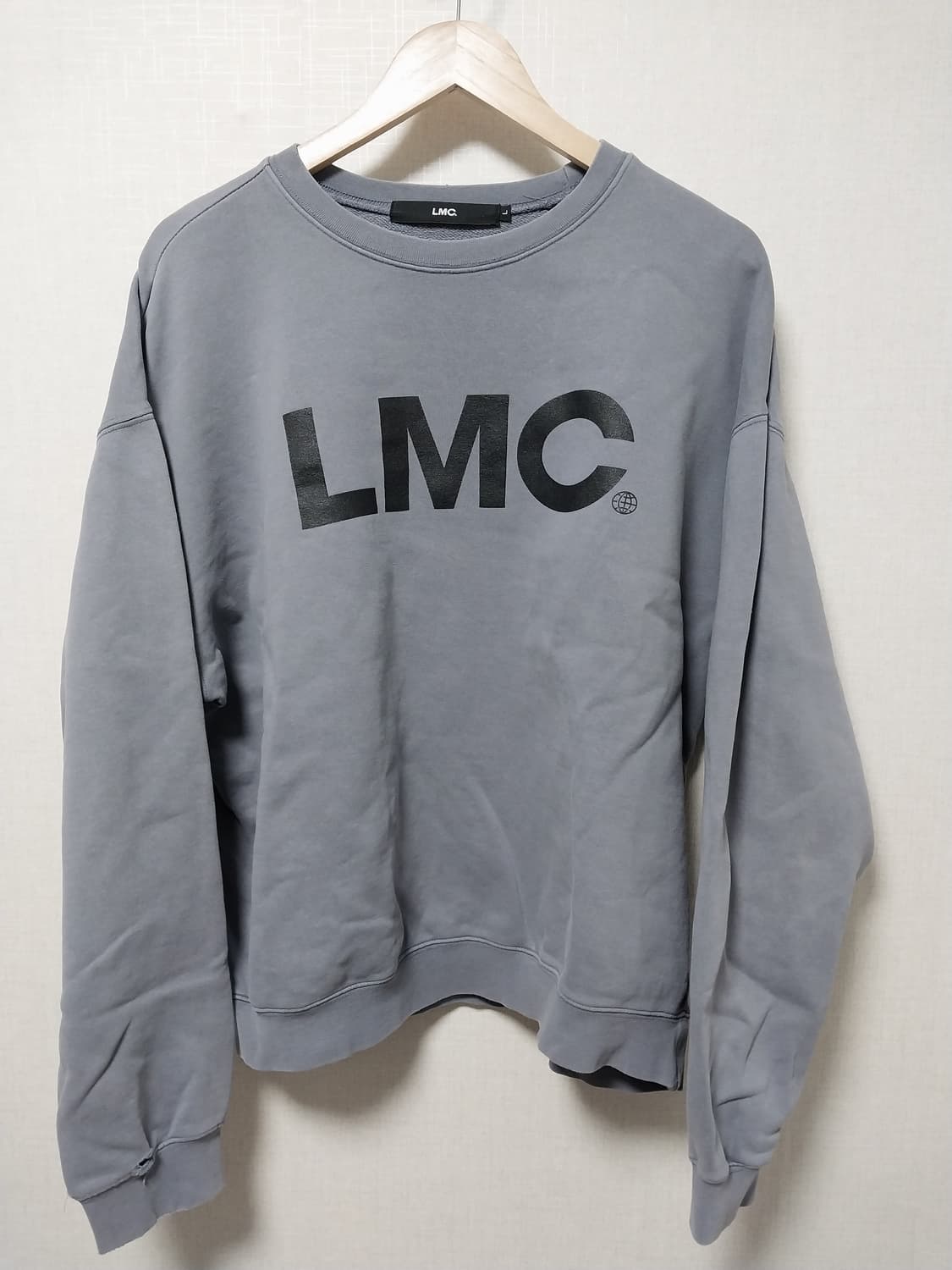 LMC 맨투맨 L 회색 상품이미지1