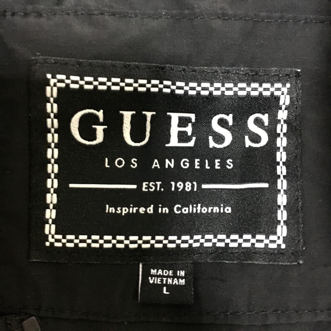 게스 바람막이 상품이미지3