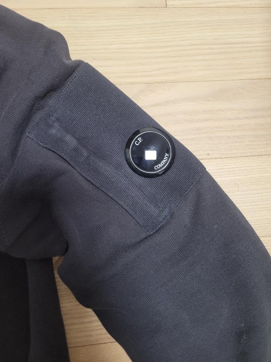 C.P.컴퍼니 맨투맨 상품이미지2