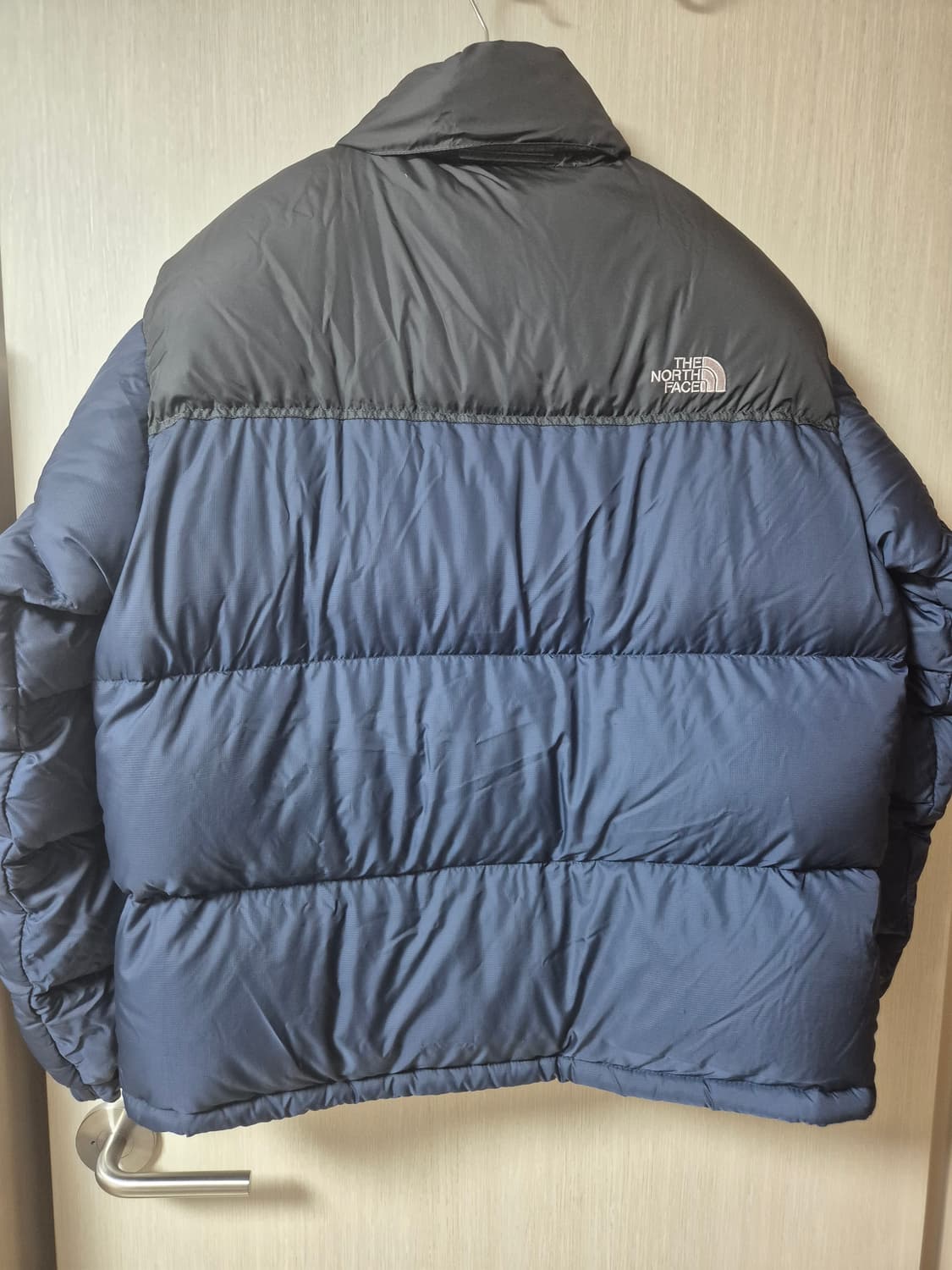 (정품) 노스페이스 1996 눕시 700 구스패딩  라지 남성 상품이미지3