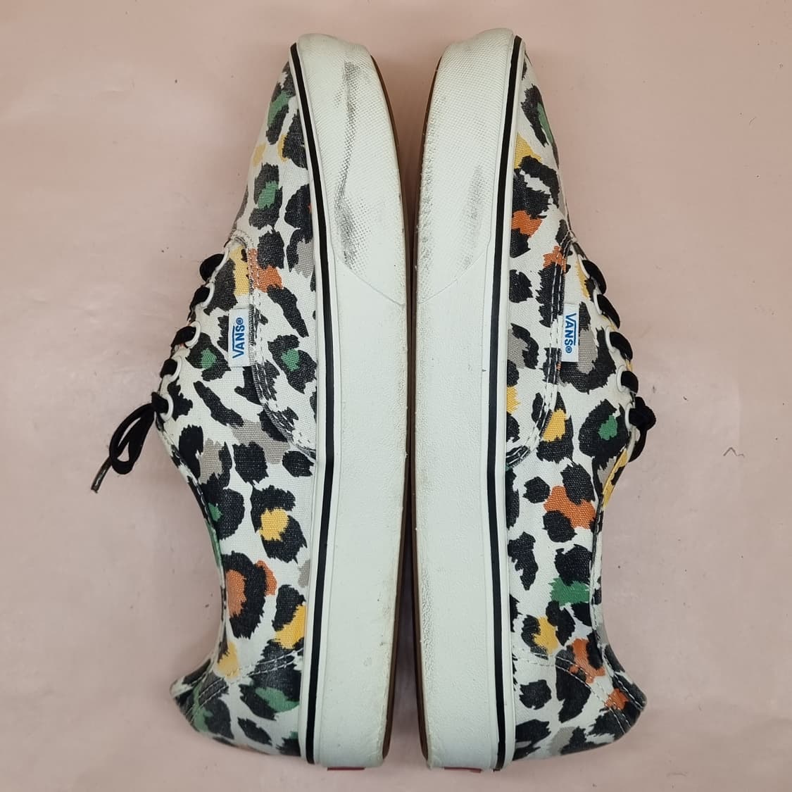 반스 컴피쿠시 레오파드 남성스니커즈 270 상품이미지5