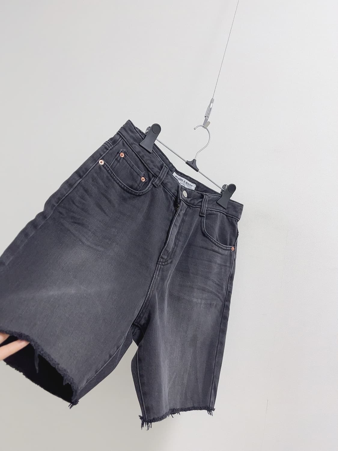 레디투웨어 블랙데님 쇼츠 상품이미지3