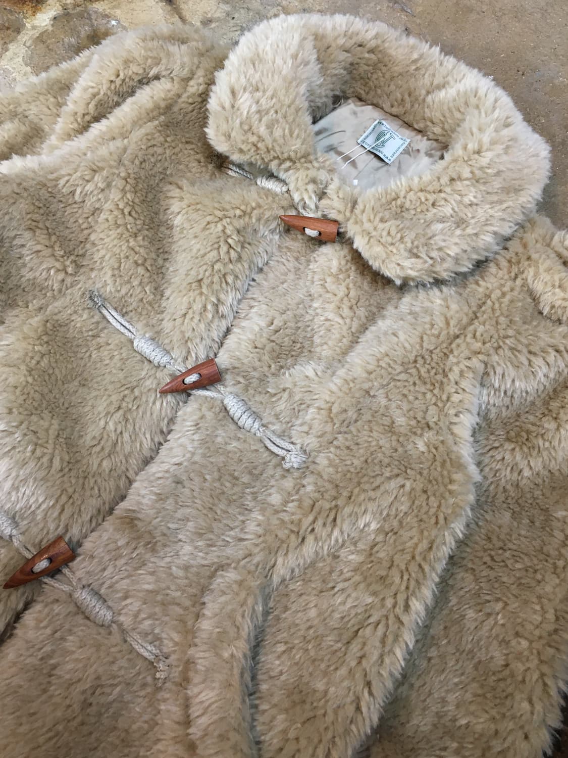 노컨텐츠 24FW 페이크 퍼 더블 코트 상품이미지8