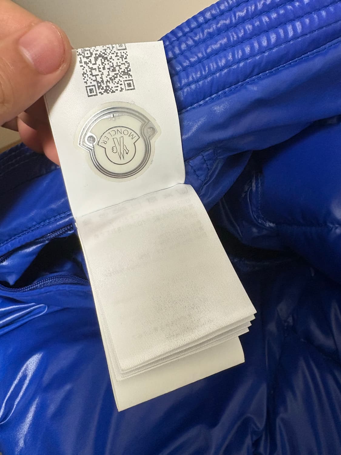 몽클레어 경량채딩 상품이미지2