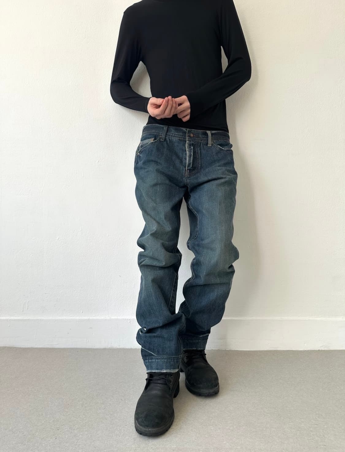 아르마니 익스체인지 크랙 워싱 데님 팬츠 상품이미지2