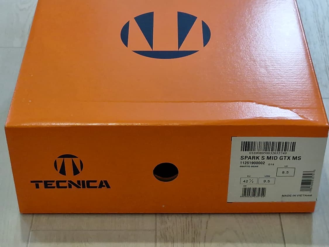 미사용 테크니카 스파크 미드 상품이미지4