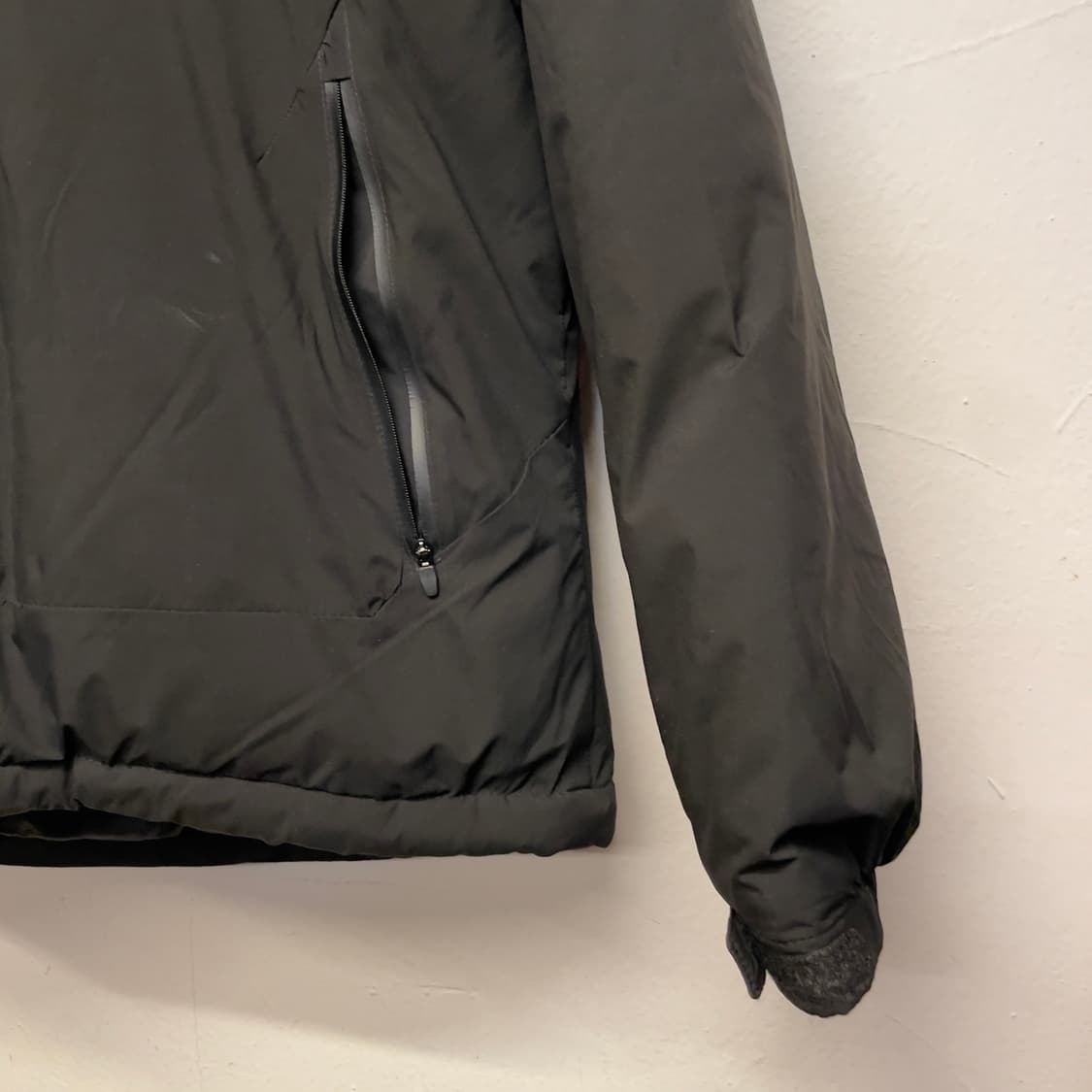 몽벨 2 layer 블랙 패딩 자켓   상품이미지4