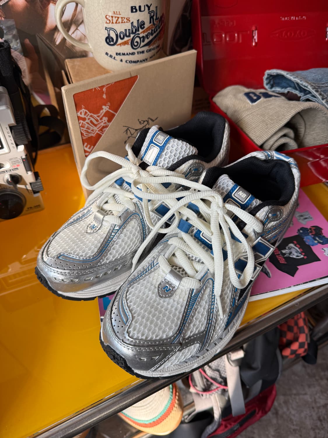 뉴발란스 1906R 240mm  상품이미지1