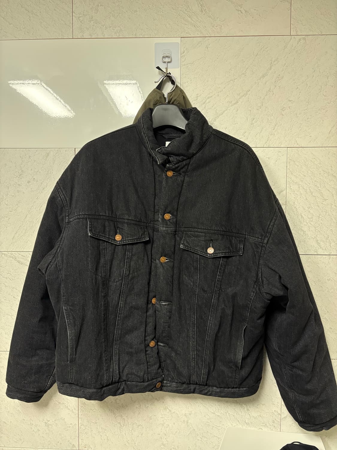 언유즈드 블랙 데님 패딩 자켓 4 상품이미지2