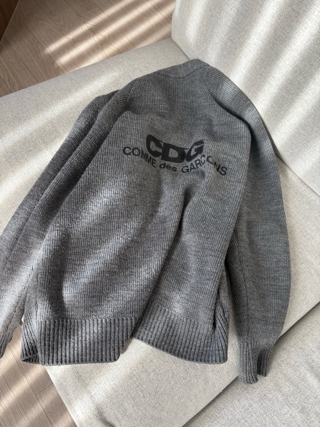 CDG 굿디자인샵 V넥 스쿨 가디건 상품이미지2