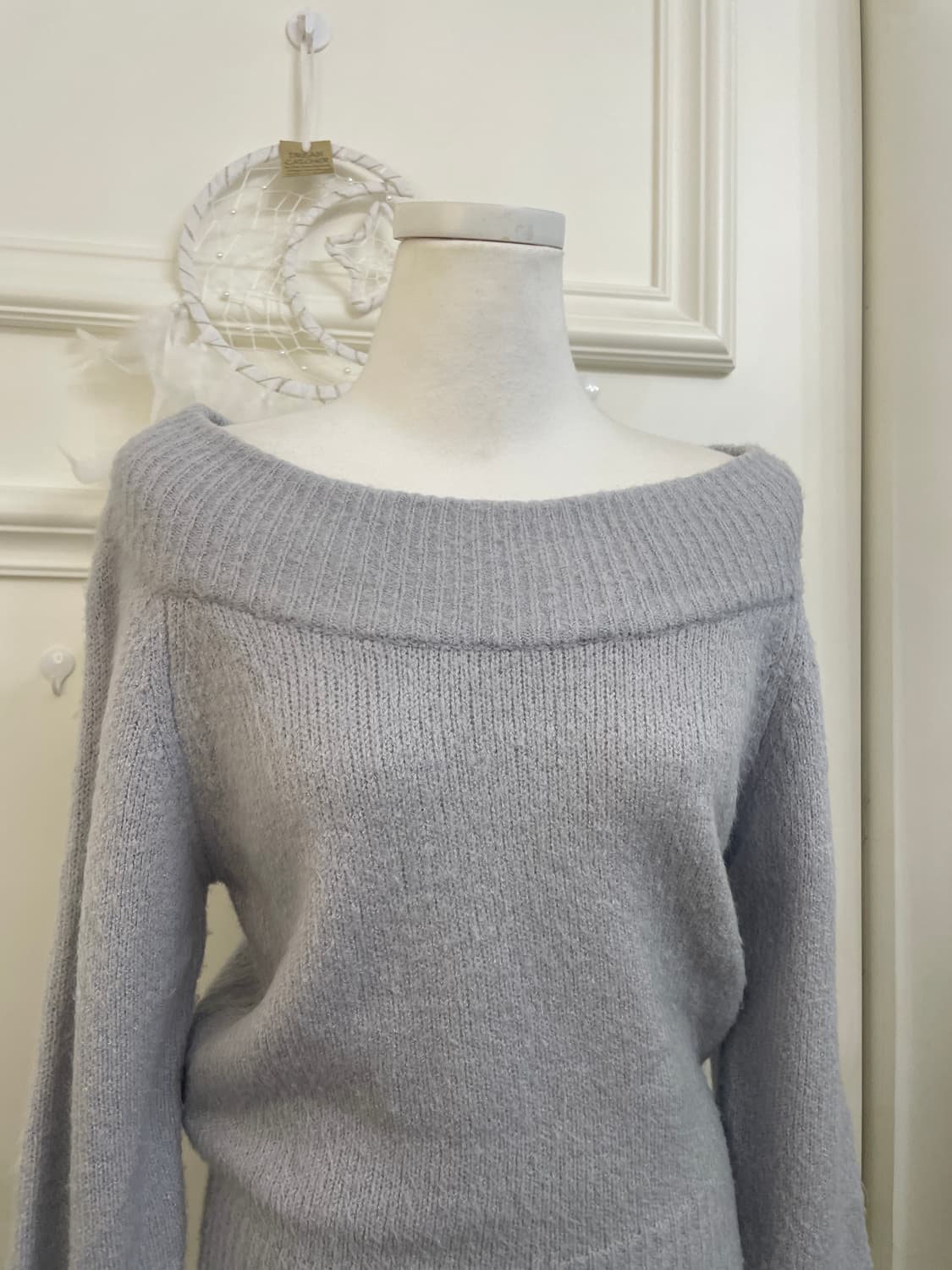 blue gray back bow point off-shoulder sw 상품이미지5