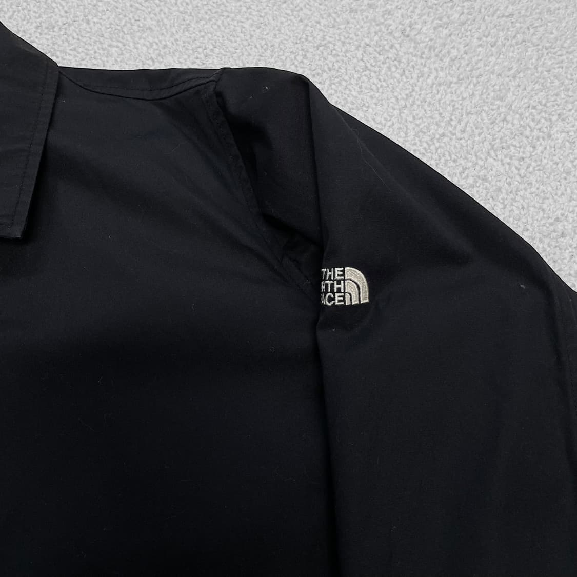 노스페이스 퍼플라벨 코치 자켓 블랙 상품이미지2