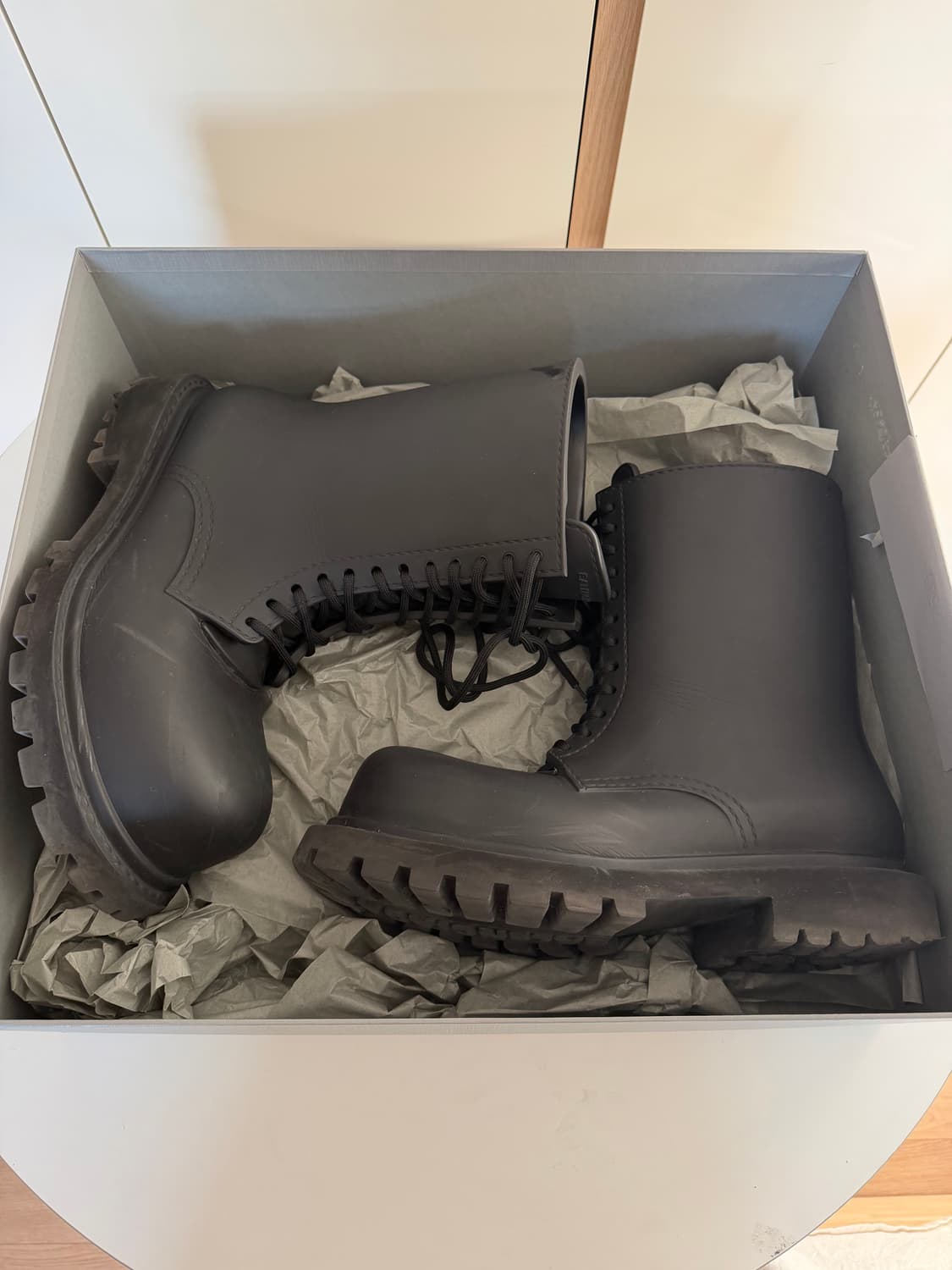 (44) 발렌시아가 스테로이드 부츠 상품이미지1