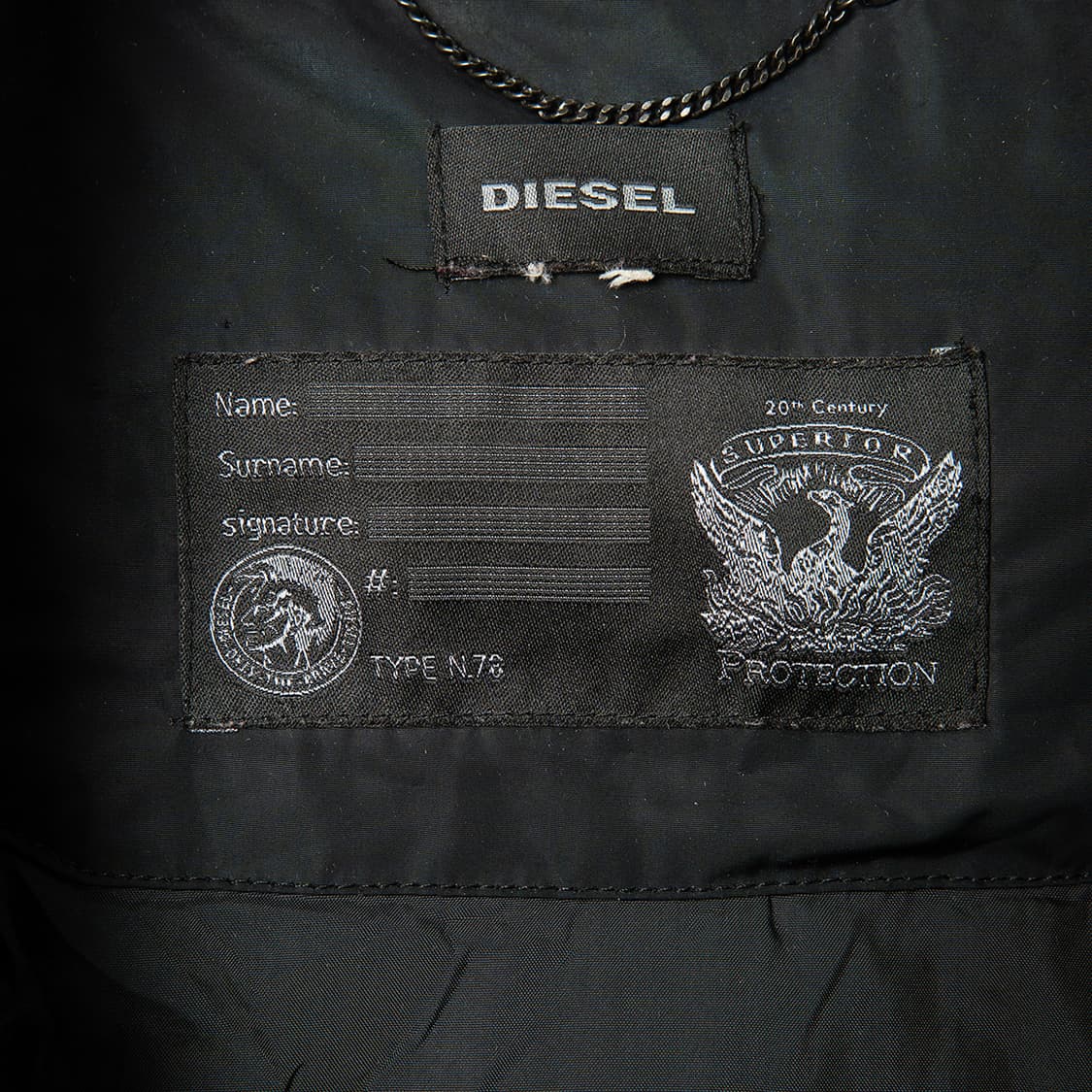 [105] 00s 디젤 패디드 밀리터리 파카 블랙  상품이미지7