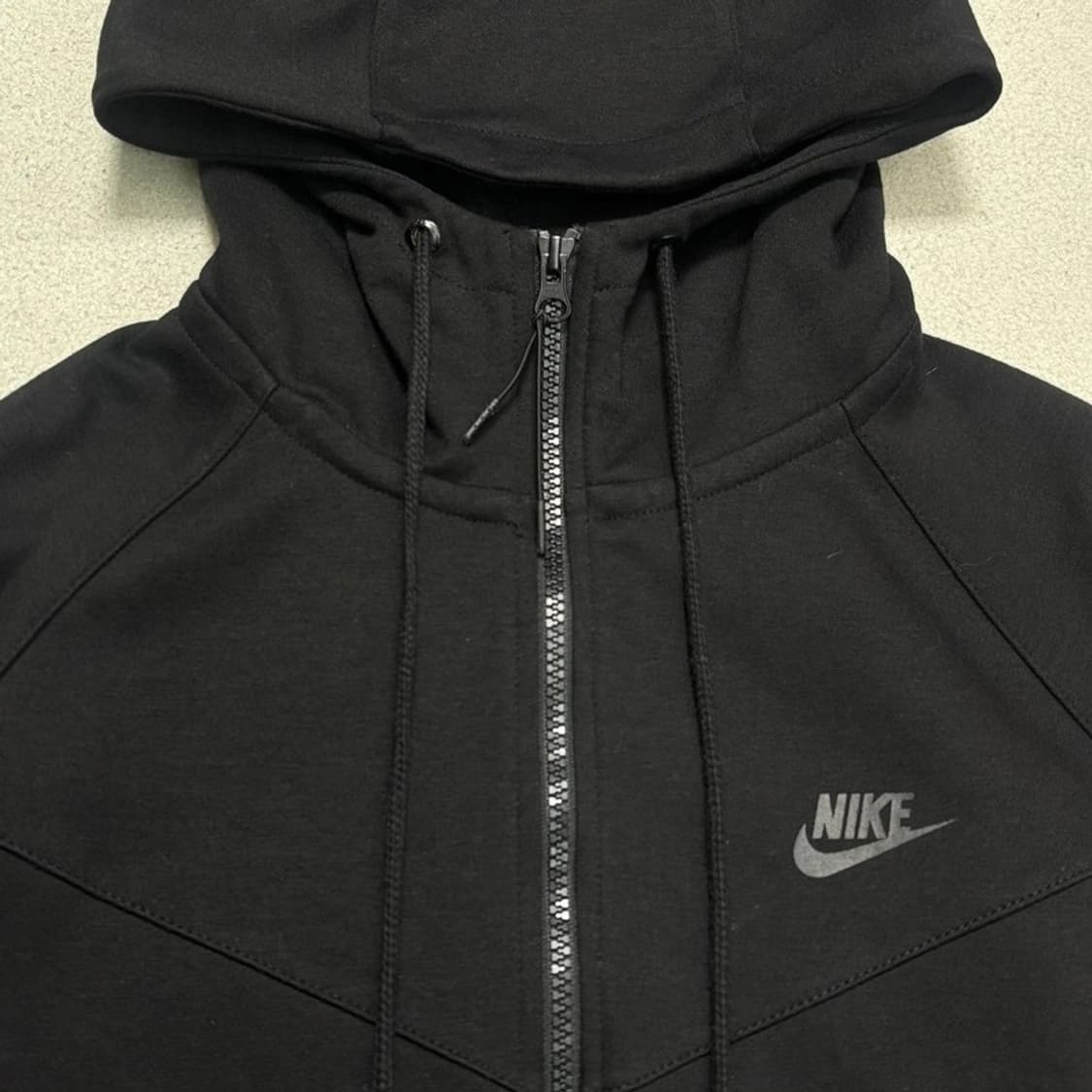 NIKE 테크팩 후드집업 블랙 M 상품이미지5