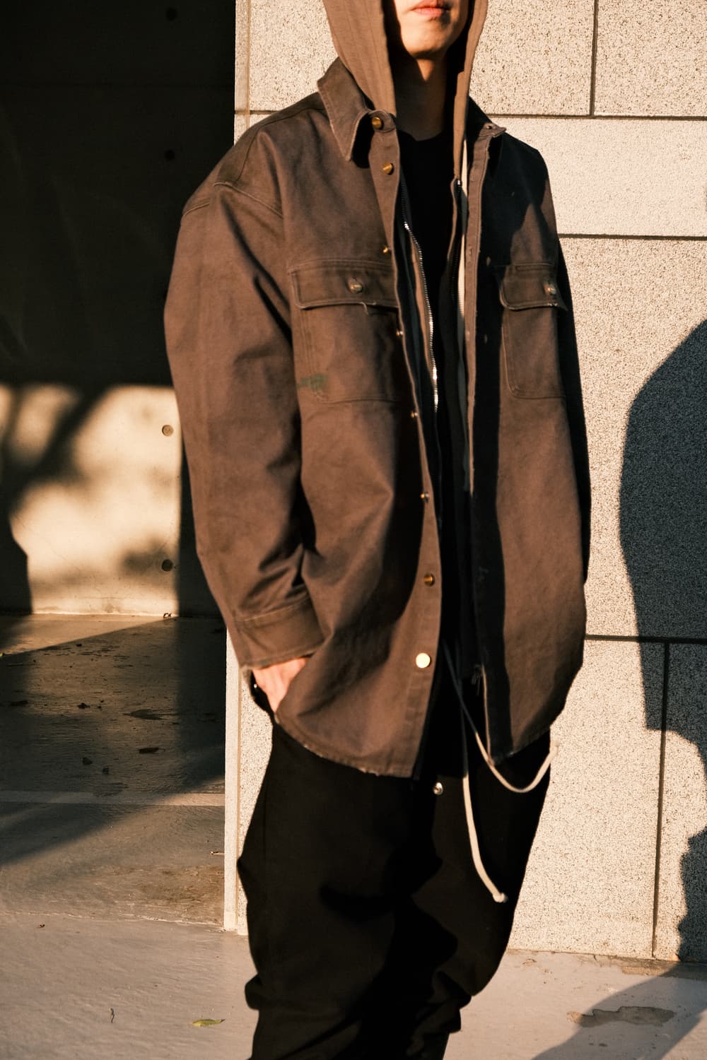 카미야 25SS 보로 덕 페인팅 셔츠 자켓 그레이 상품이미지4