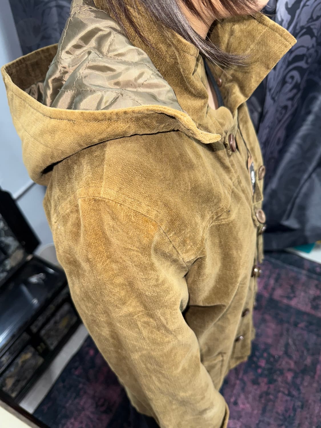 토글 버튼 포인트 벨벳 자켓 상품이미지2