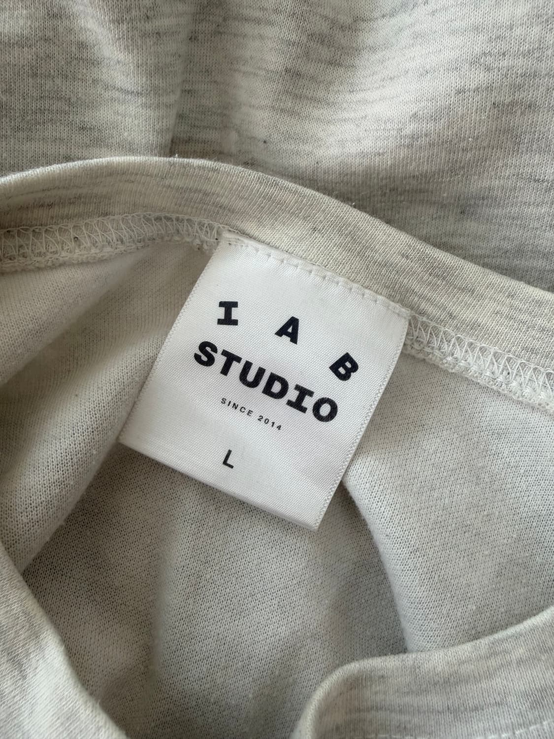 [L] IAB studio 롱슬리브 라이트 그레이 상품이미지6