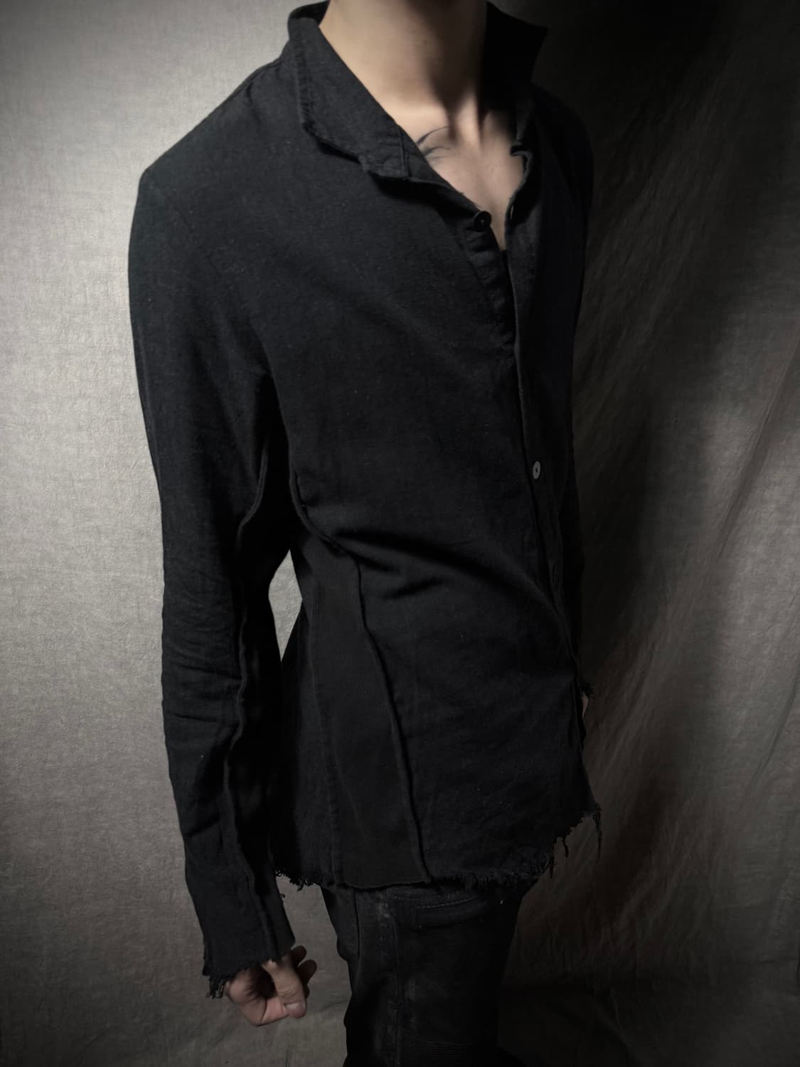 CATORCE Side Panel Cutout Linen Shirt  상품이미지1