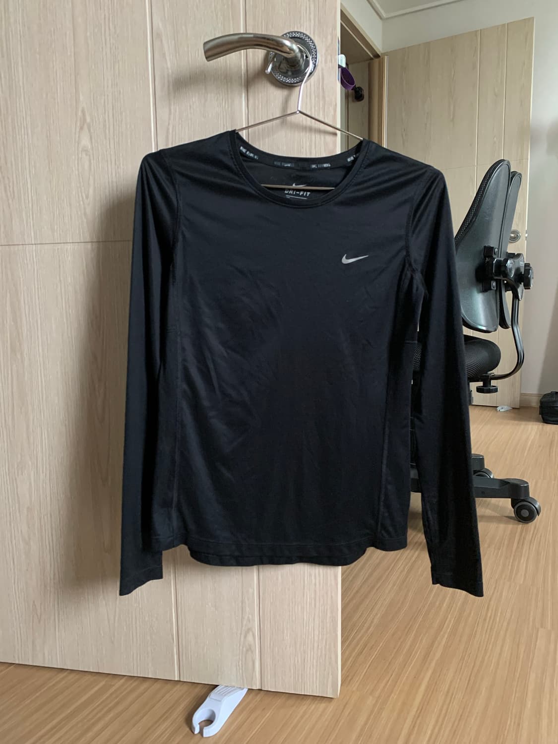 나이키 여성 러닝티 상품이미지1