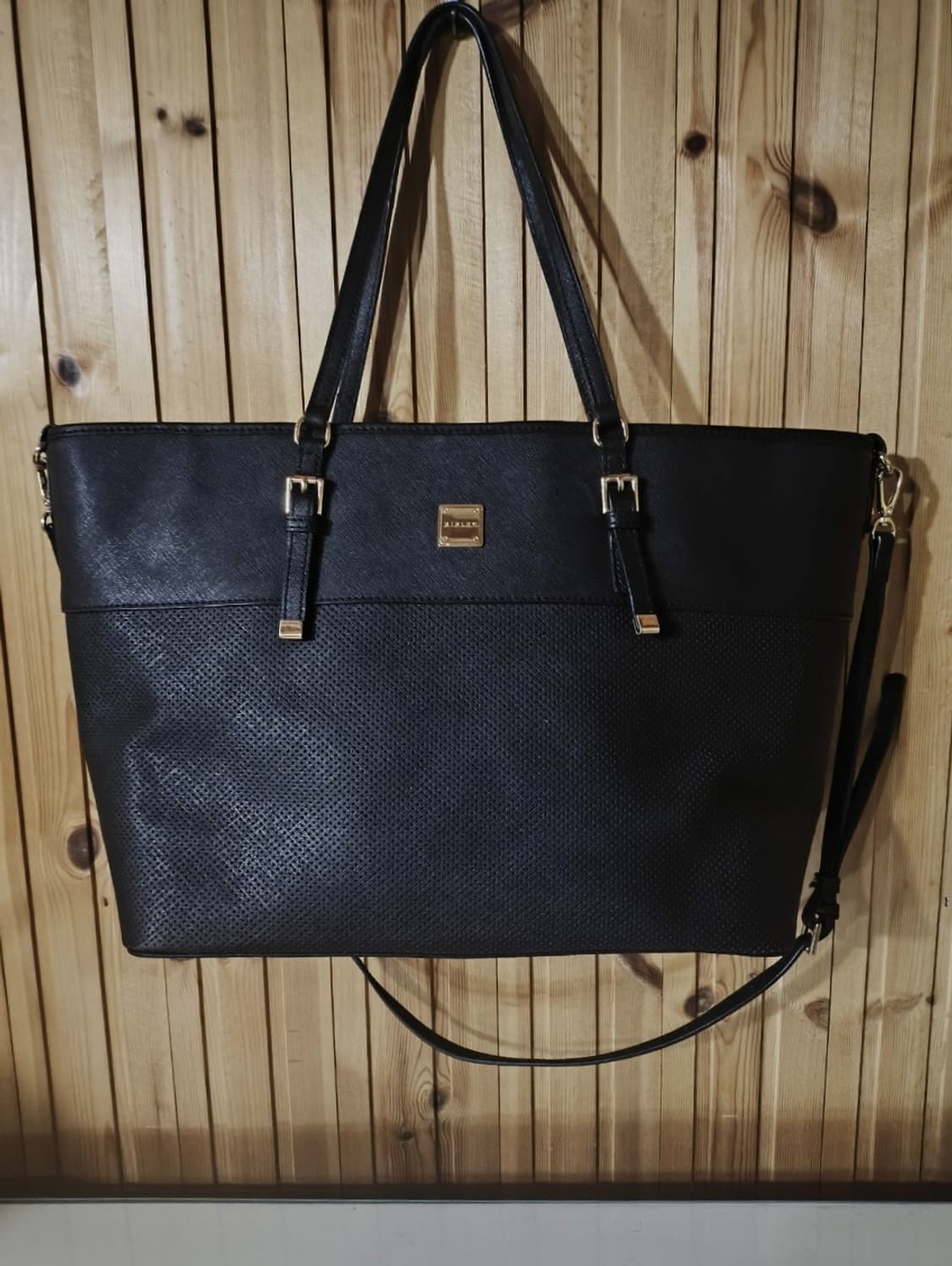 시슬리 가죽 펀칭 쇼퍼백 숄더백 상품이미지1