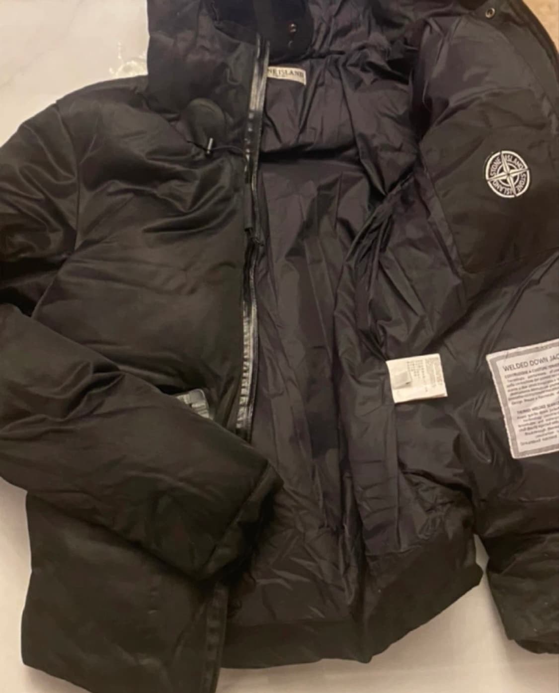 [정품] 스톤아일랜드 한정판 나일론 프리미엄 패딩 네고X 상품이미지2