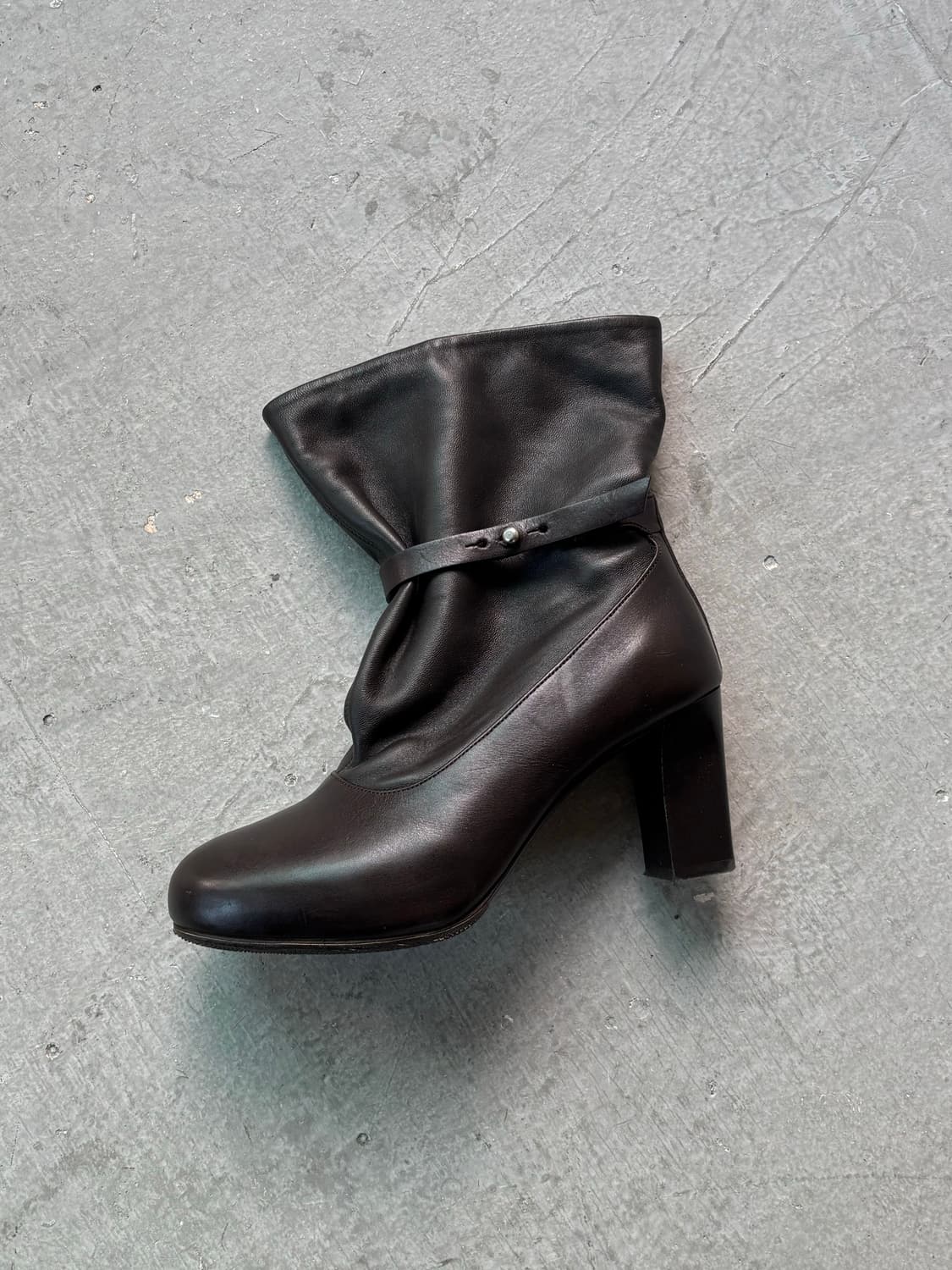 르메르 21fw 소프트 힐 앵클 부츠 상품이미지8